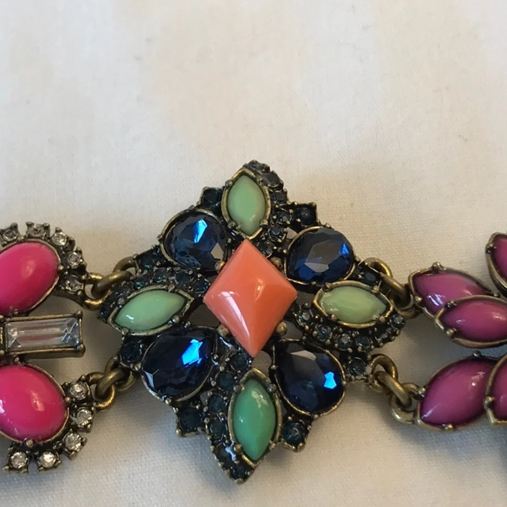 Loft 7 in bracelet, very colorful, no stones missing, pink, purple, blue… - Picture 4 of 9